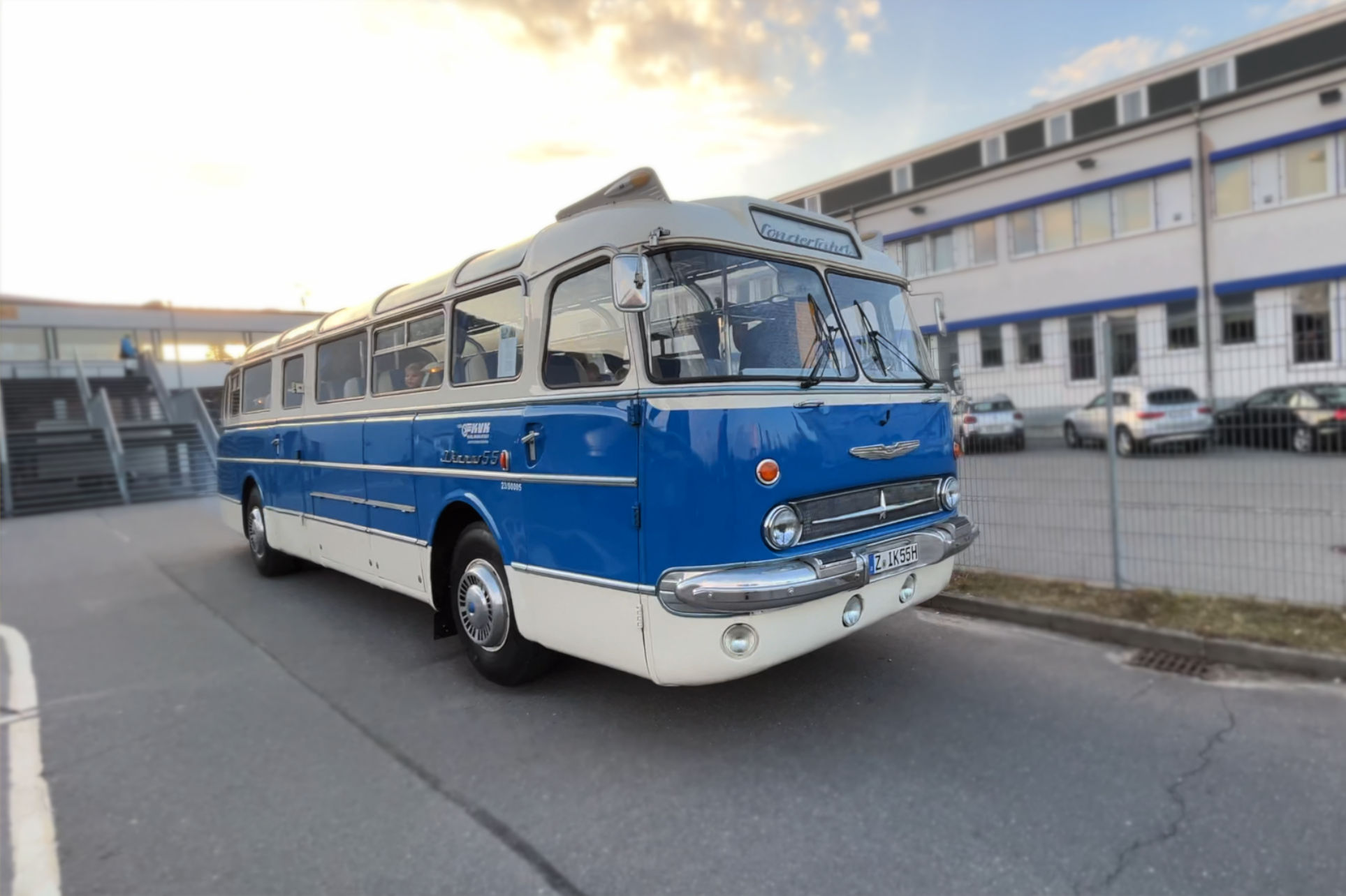 Ikarus 55 vorn